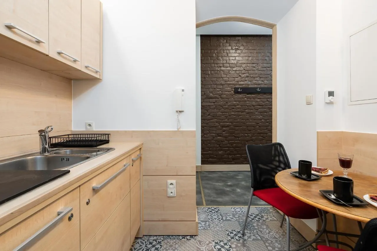 Matejki-Lazurowy Apartment Poznan